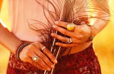 Gold jewellery designs inspired by wildlife Gold jewellery designs inspired by wildlife