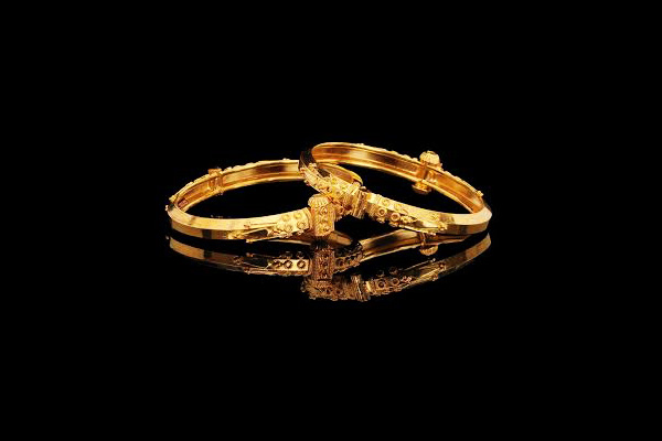 Karnataka's Mavinakayi Addigai Gold Necklace Design Karnataka's Mavinakayi Addigai Gold Necklace Design