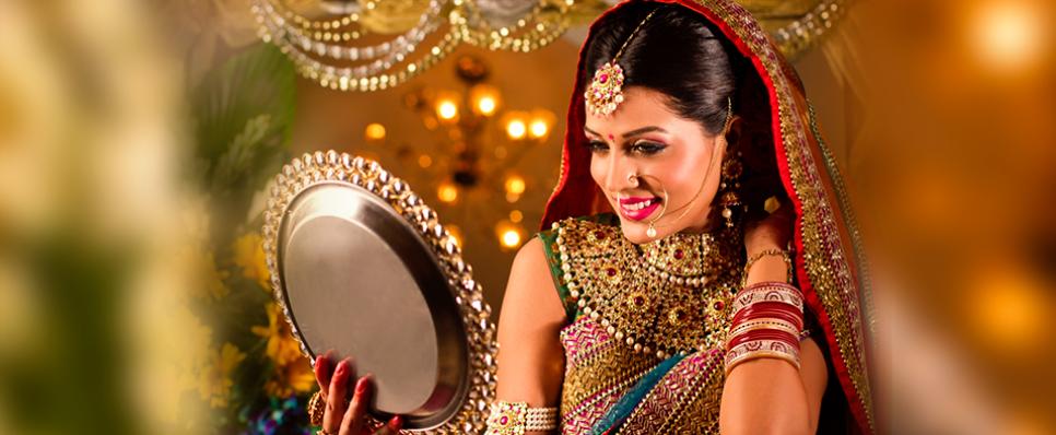 6 Ways a bride can add gold to her wedding
